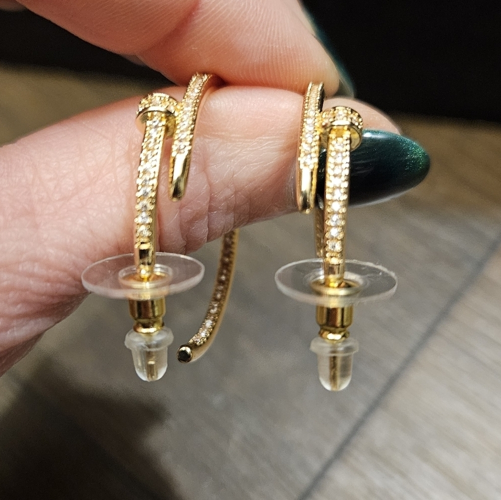 NEW Nail Hoop Earrings - Gold Or Silver - Picture 2 of 16